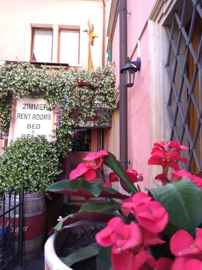 Borgoantico Affittacamere Soave  Exteriör bild